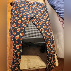 LuLaRoe Leggings. Roses on Black. Tall and Curvey.